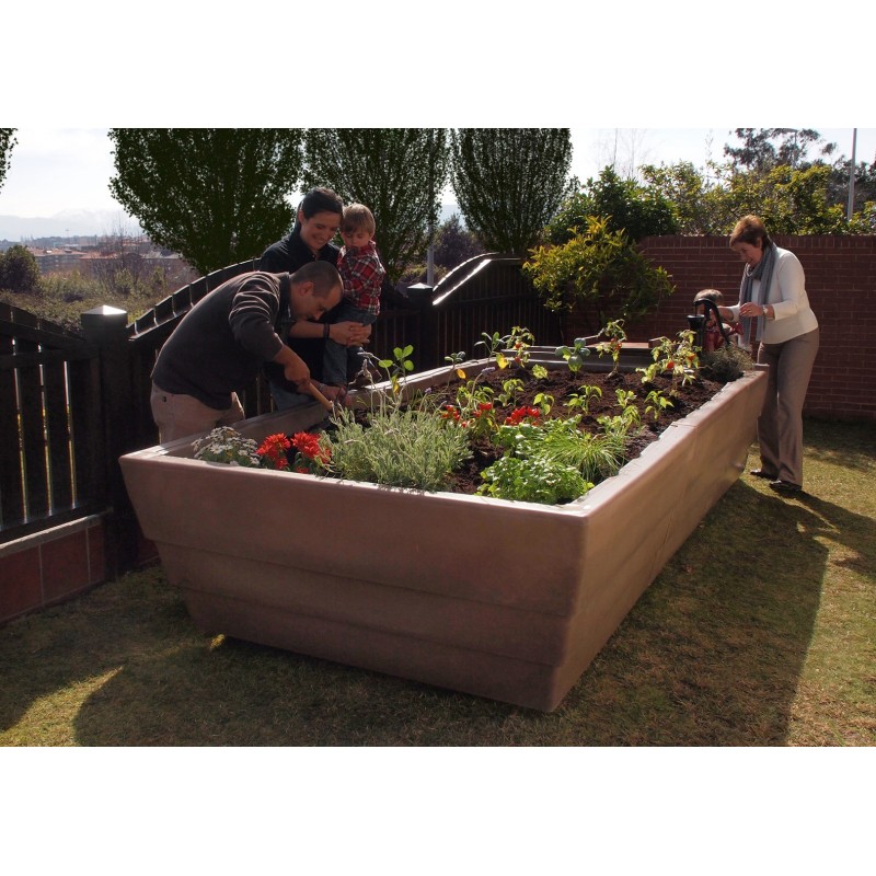 Super Garden 2400 Simple